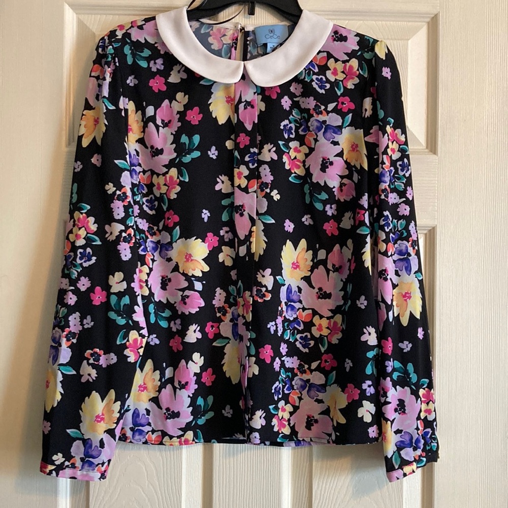 NWT CeCe Bright Floral Collared Top, M